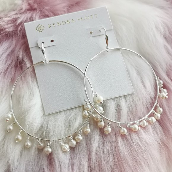 Kendra Scott HILTY Silver Hoop Pearl Earrings - Picture 1 of 3